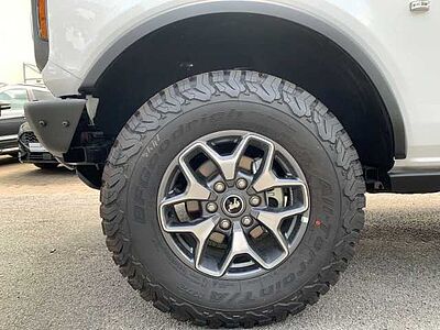 Ford Bronco Badlands 2,3l Allrad Kamera AHK Navi SHZ PDCv+h