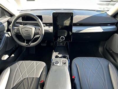 Ford Mustang MACH-E Navi Leder Kamera PDCv+h SHZ BT