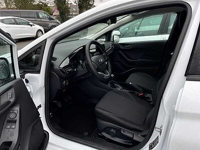 Ford Fiesta Cool & Connect 1.1 SZH Bluetooth PDC