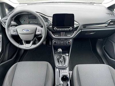 Ford Fiesta Cool & Connect 1.1 SZH Bluetooth PDC