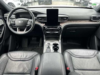 Ford Explorer Platinum Plug-in-Hybrid 4x4 7-Sitzer Allrad Kamera