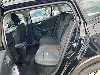 Ford Focus Turnier Active 1.0 Kamera Navi SHZ PDCv+h