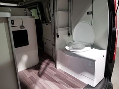 Ford Nugget Plus Limited HD Last Edition Hochdach Warmwasserboiler