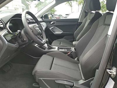Audi Q3 40 TFSI Quattro Kamera Navi SHZ PDCv+h Klima