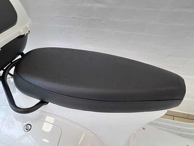 DREEMS Amalfi ELEKTROROLLER 45 km/h RETRO 45 km